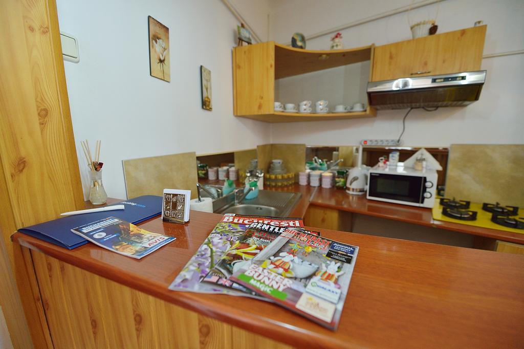 阿特拉斯住宿酒店 布加勒斯特 外观 照片